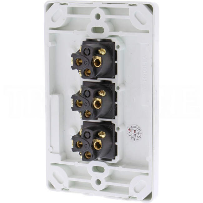 Tesla Classic 3 Gang Vertical Internal Rocker Switch White