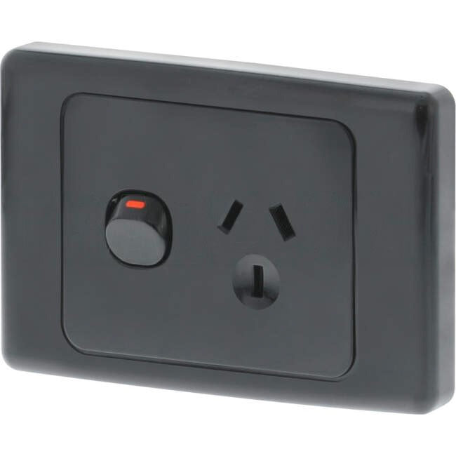 Clipsal 10 Amp 2000 SERIES Single Internal Powerpoint Black