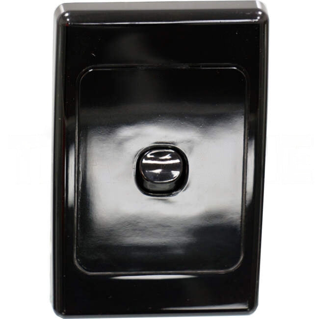 Clipsal 10 Amp 1 Gang 2000 SERIES Vertical Internal Rocker Switch Black