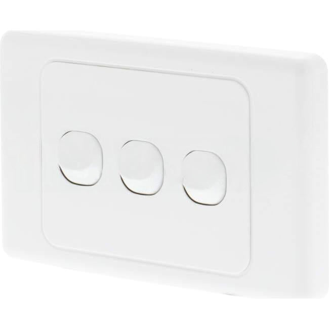 Clipsal 10 Amp 3 Gang 2000 SERIES Horizontal Internal Rocker Switch White