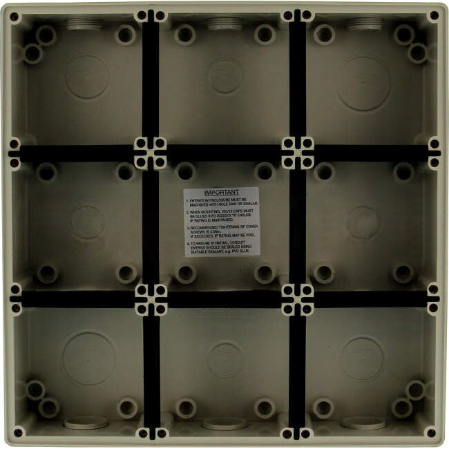 Clipsal 56 SERIES 391mm W x 101mm H x 63mm D Industrial 9 Module Mounting IP66 Enclosure