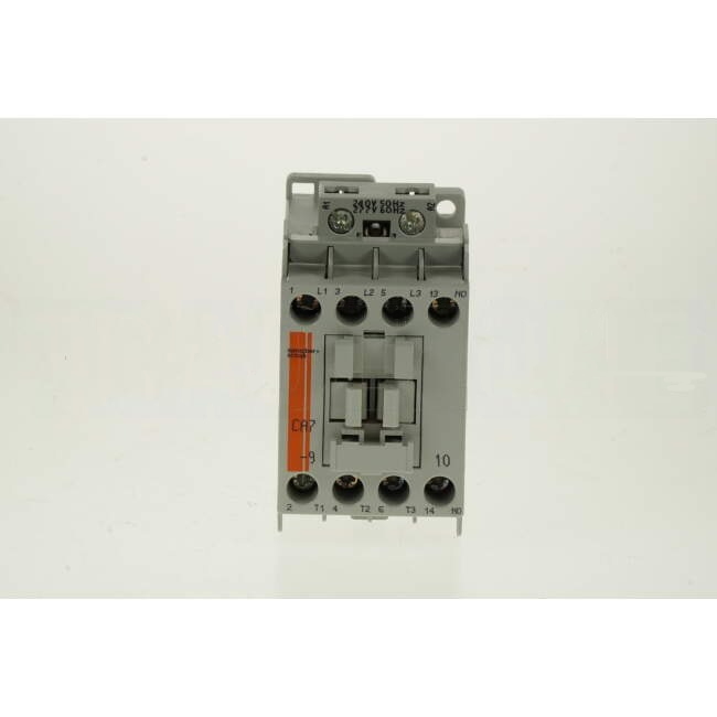 NHP 5 Amp to 32 Amp 3 Pole 4kW Contactor With 240 Volt AC Coil & 1 x N/O Auxiliary Contact