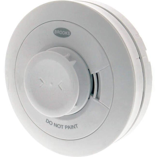 Brooks Surface Mounted Wired Interconnect Heat Detector With 9 Volt 10 Year Lithium Battery