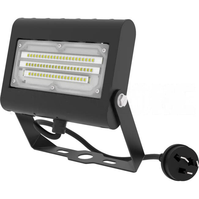 M-Elec 30 Watt NOXV4 Weatherproof IP65 LED Floodlight With Plug Black 5700k 4110lm