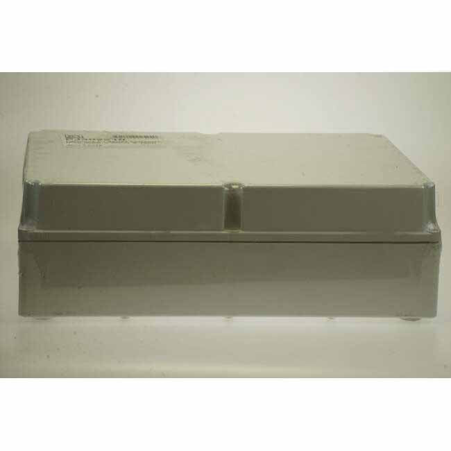 B&R POLYNOVA PJ 300mm W x 220mm H x 100mm D Rectangle Adaptable Box With Opaque Lid