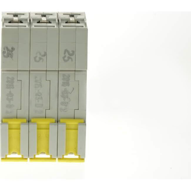 CBI Heinemann 25 Amp Miniature Circuit Breaker MCB Curve 2  3 Pole 6kA