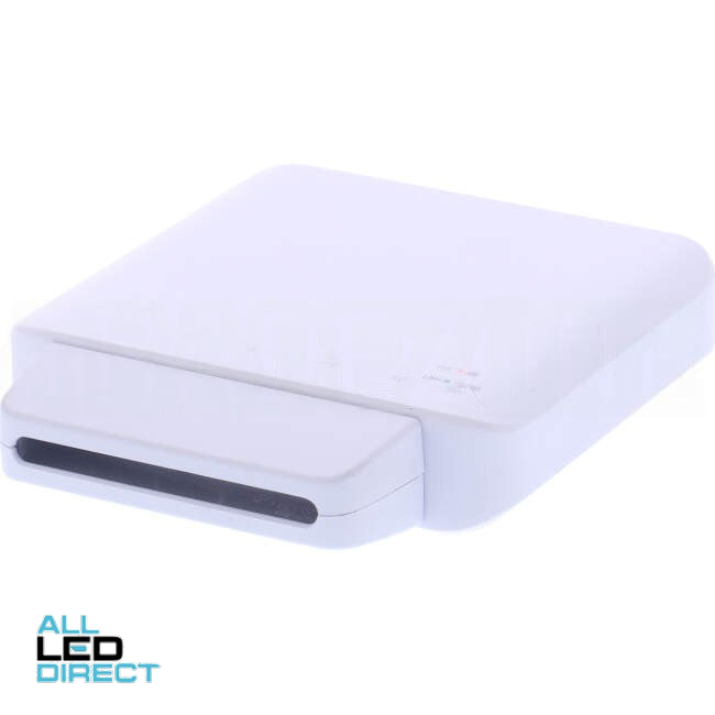 Ubiquiti UniFi USW Flex - Managed, Layer 2 Gigabit switch with auto-sensing 802.3af PoE support. 1x PoE In, 4x PoE Out